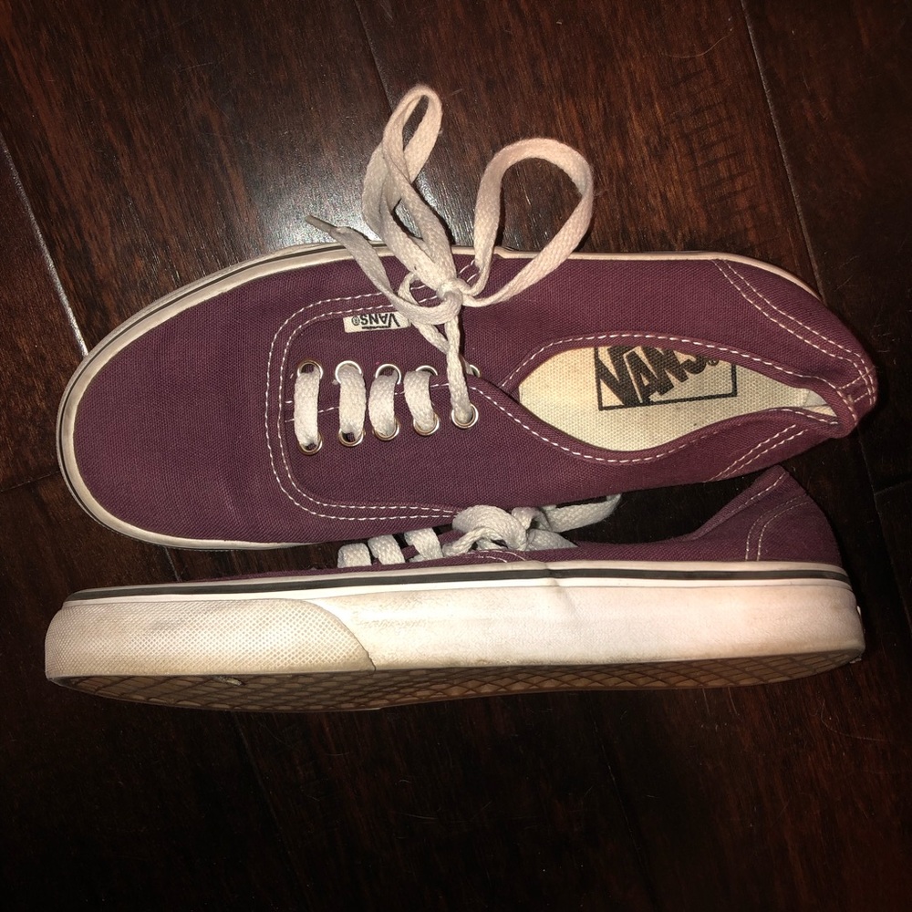 Maroon Vans Authentic